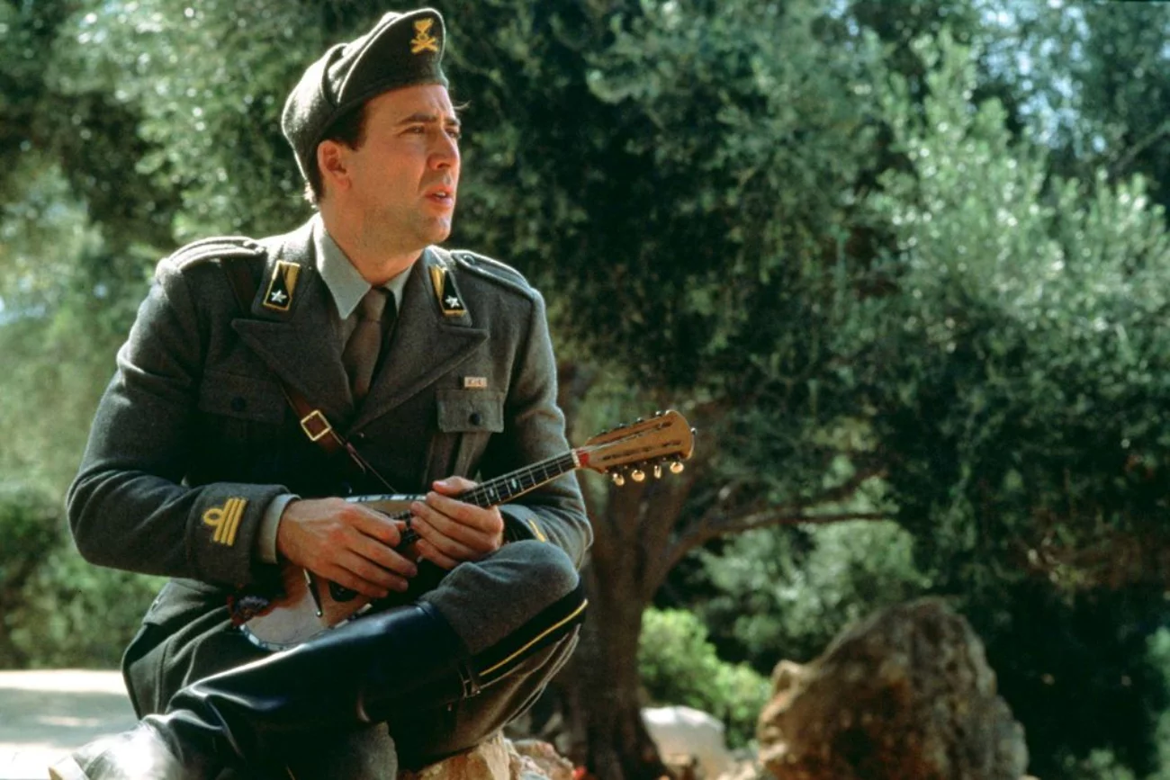 Nicolas Cage w filmie "Kapitan Corelli".