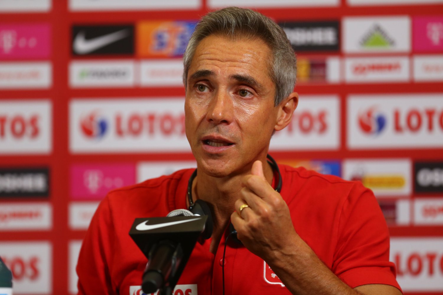 Paulo Sousa może spać spokojnie tylko w wypadku awansu na mundial