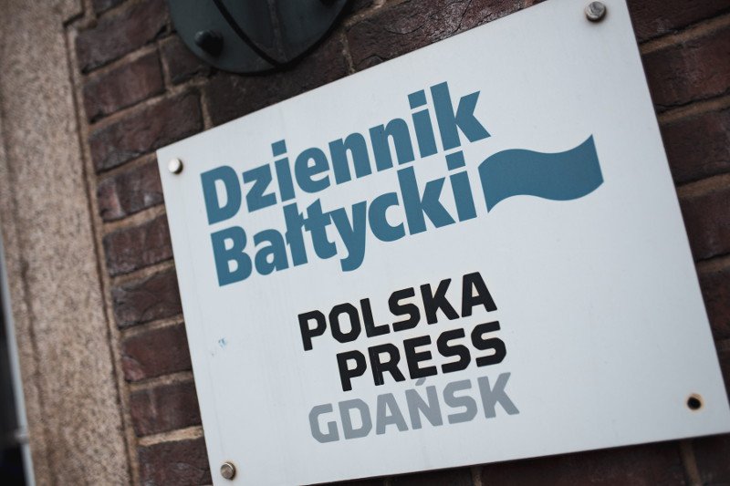 7 grudnia PKN Orlen poinformował, że przejmuje wydawnictwo Polska Press od niemieckiej Verlagsgruppe Passau Capital Group. Spółka ma 20 z 24 wydawanych w Polsce dzienników regionalnych a także prawie 120 tygodników lokalnych.