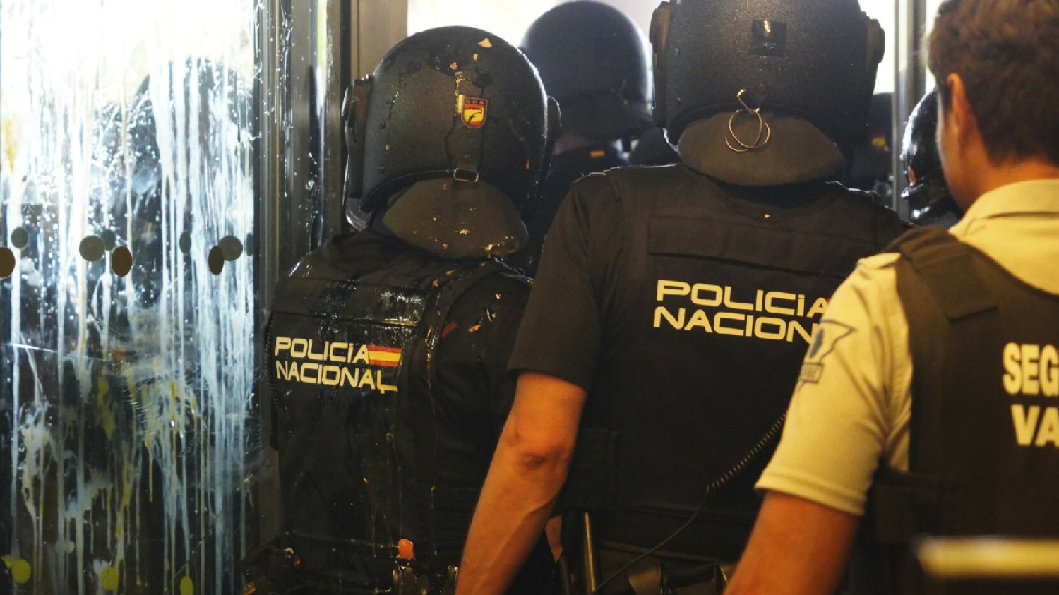 Wakacje w Hiszpanii. Nagrali, jak gwałcą 18-letnią turystykę.