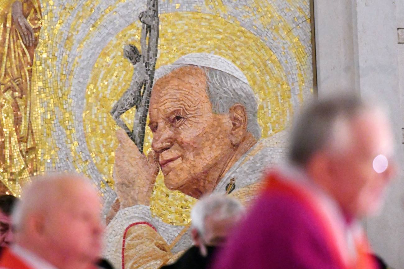 Jan Paweł II wiedział o pedofilii w Kościele.Reportaż TVN24 – "Bielmo"