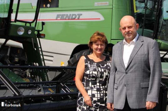 Henryka i Paweł Korbanek , stworzyli najwiekszą sieć dystrybucji maszyn rolniczych w Polsce.