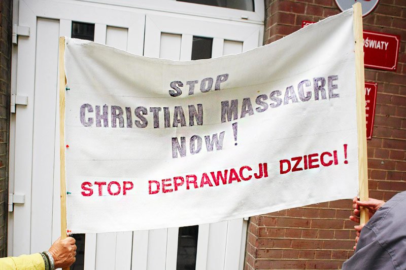 Przeciwnicy i zwolennicy edukacji seksualnej dzieci próbowali porozumieć się poniedziałkowym w programie "Tomasz Lis na żywo".