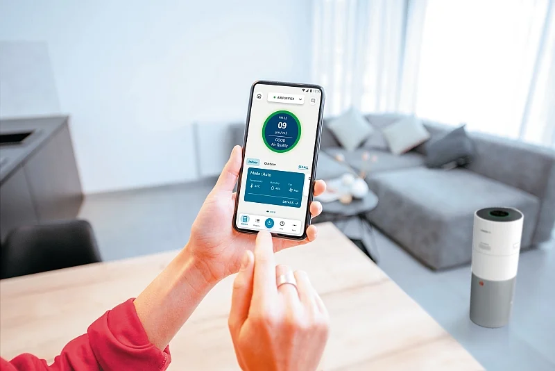 Poprzez Wi-Fi oczyszczacz Hoover 4w1 H-PURIFIER 700 można połączyć z aplikacją mobilną hOn i zarządzać nim nawet z dala od domu