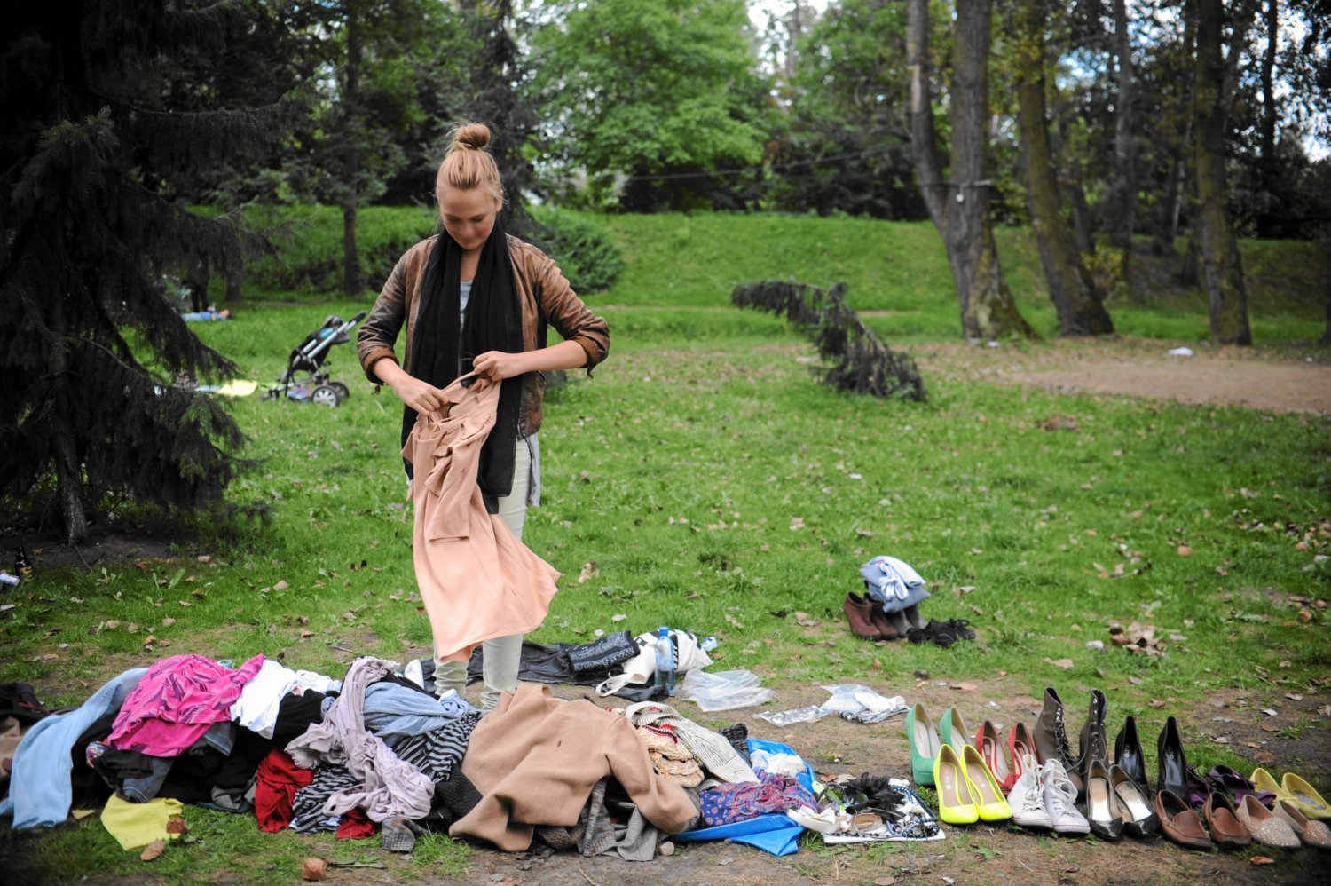 Kiermasz rzeczy używanych (zdjęcie ilustracyjne).