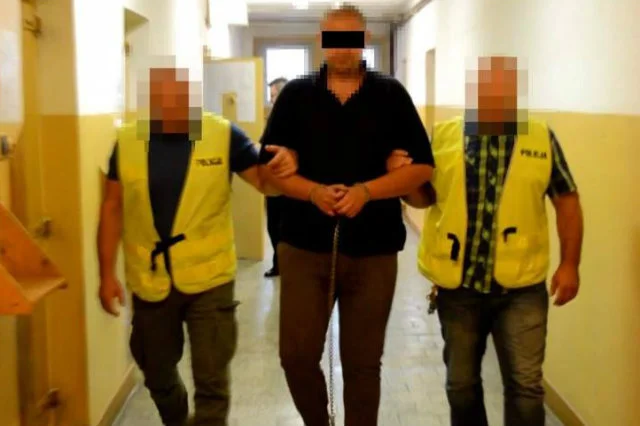 Krzysztof C. opowiedział o zbrodni, której dokonał w Piaskach Szlacheckich współpasażerowi w pociągu.