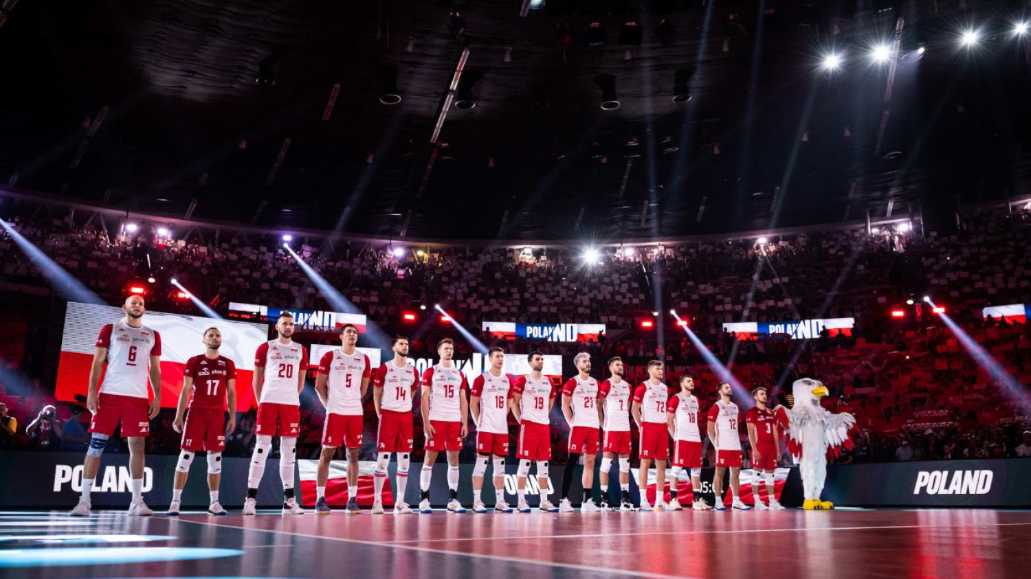 Biało-Czerwoni nie obronili mistrzowskiego tytułu z 2018 roku. Polacy w finale przegrali z Włochami w czterech setach.