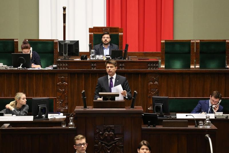 Jeśli opozycja nie pokaże siły i konsekwencji, to J. Kaczyński wygra i zaśmiej im się twarz.