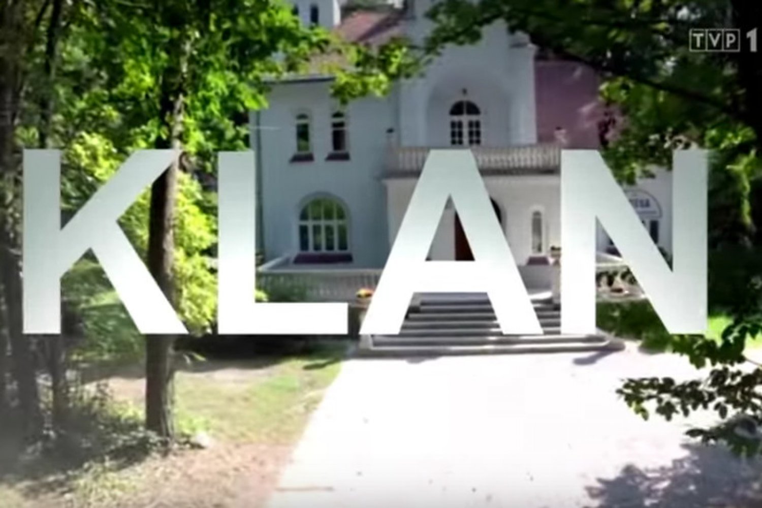 Najnowsza czołówka serialu.