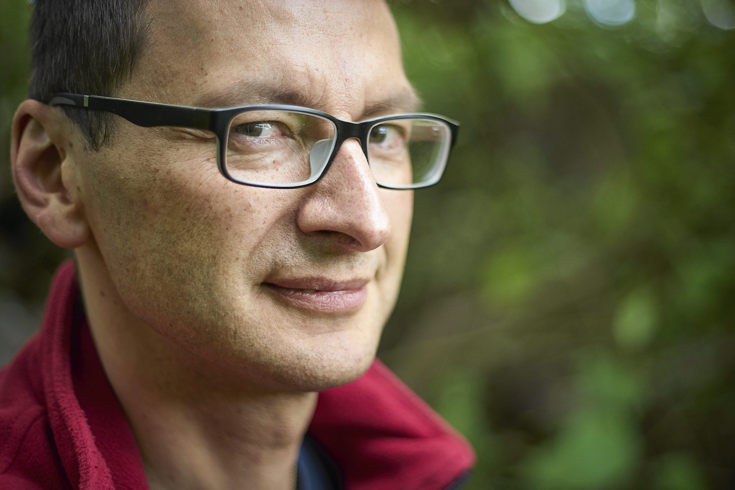 Rafał Piotr Szymański przeprosił za ostry komentarz na Facebooku.