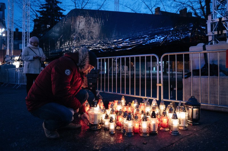 Paweł Adamowicz zmarł w poniedziałek szpitalu. Stefan W. nie przyznaje się do zarzutu zabójstwa.