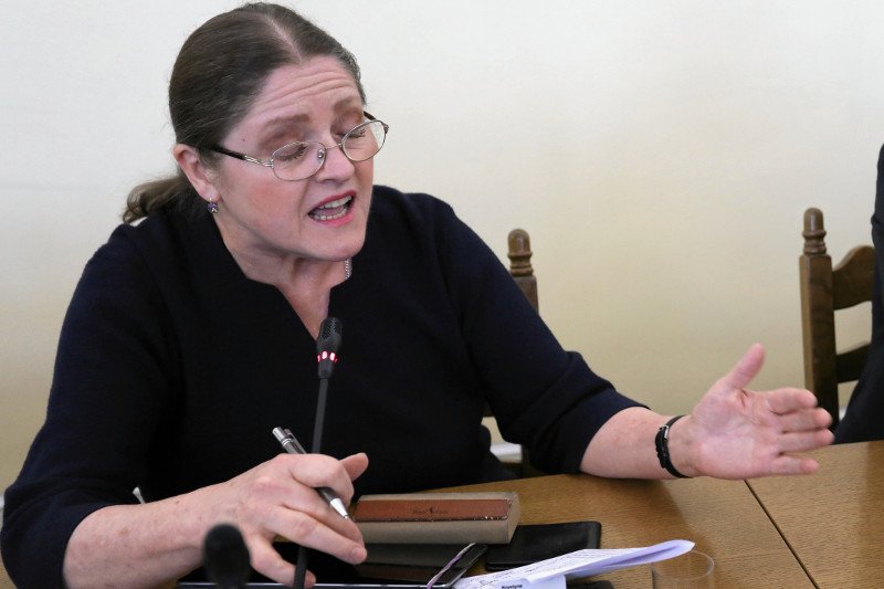 Krystyna Pawłowicz pisze do Andrzeja Dudy ws. prezydenckiego weta do ustawy degradacyjnej.