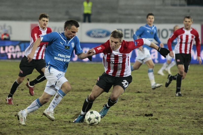 Łukasz Derbich w barwach Cracovii w meczu PKO Esktraklasy