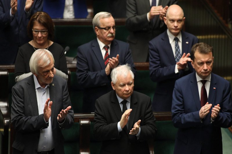 Jak widać, Prawu i Sprawiedliwości nie szkodzą ani żadne wpadki wizerunkowe, ani afery.