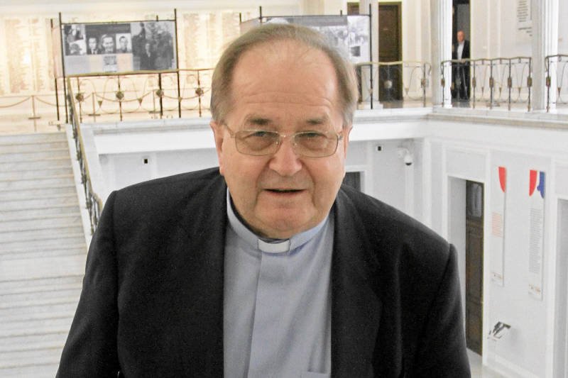 Ojciec Rydzyk ma się dobrze. Nawet, jeśli Kaczyński utarł mu nosa w sprawie obsadzania list wyborczych PiS.