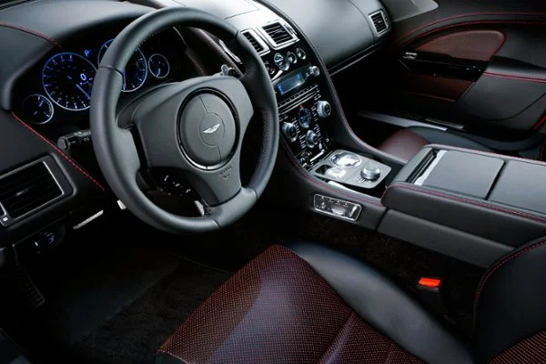Aston Martin Rapide S