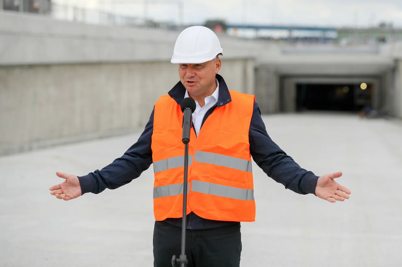 Prezydent Andrzej Duda podziękował władzom Świnoujścia za to, że wzięły na siebie część kosztów budowy tunelu. Ale nie wspomniał o środkach z UE.