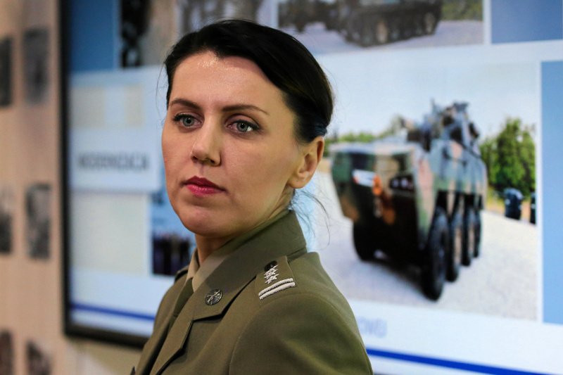 I już nie ma pełnomocnika ds. wojskowej służby kobiet. Mariusz Błaszczak zlikwidował to stanowisko.