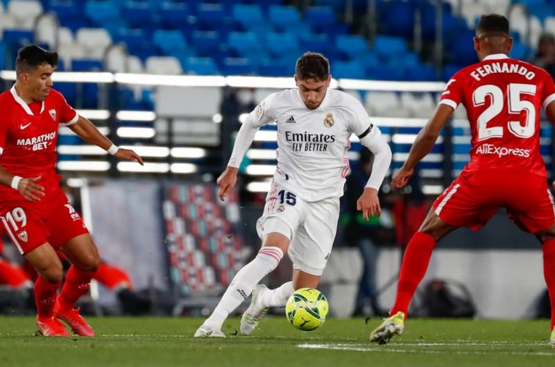 Real Madryt tylko zremisował z Sevilla FC, ratując się golem w ostatniej akcji meczu