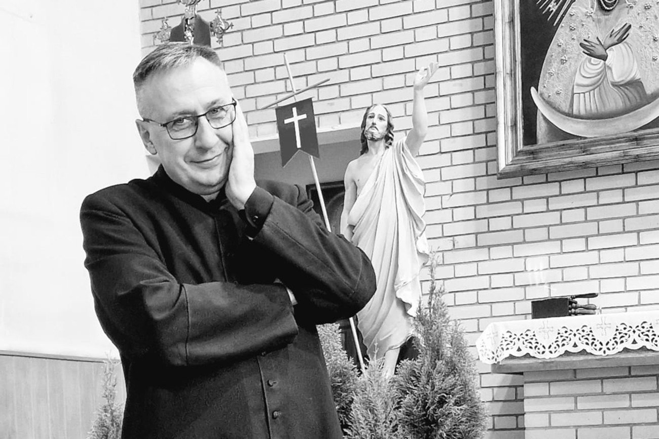 Tajemnicza śmierć księdza Tadeusza z Pisza wywołała szok. "Bardzo prosimy wszystkich o modlitwę o spokój Jego duszy" – czytamy na FB parafii.