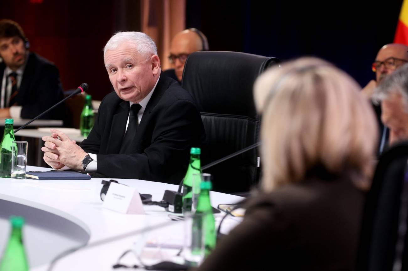 Jarosław Kaczyński na spotkaniu ze skrajną europejską prawicą