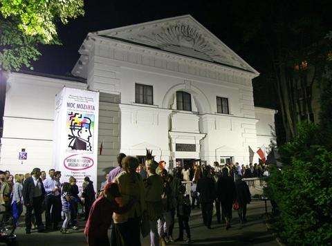 Tłum na Nocy Mozarta