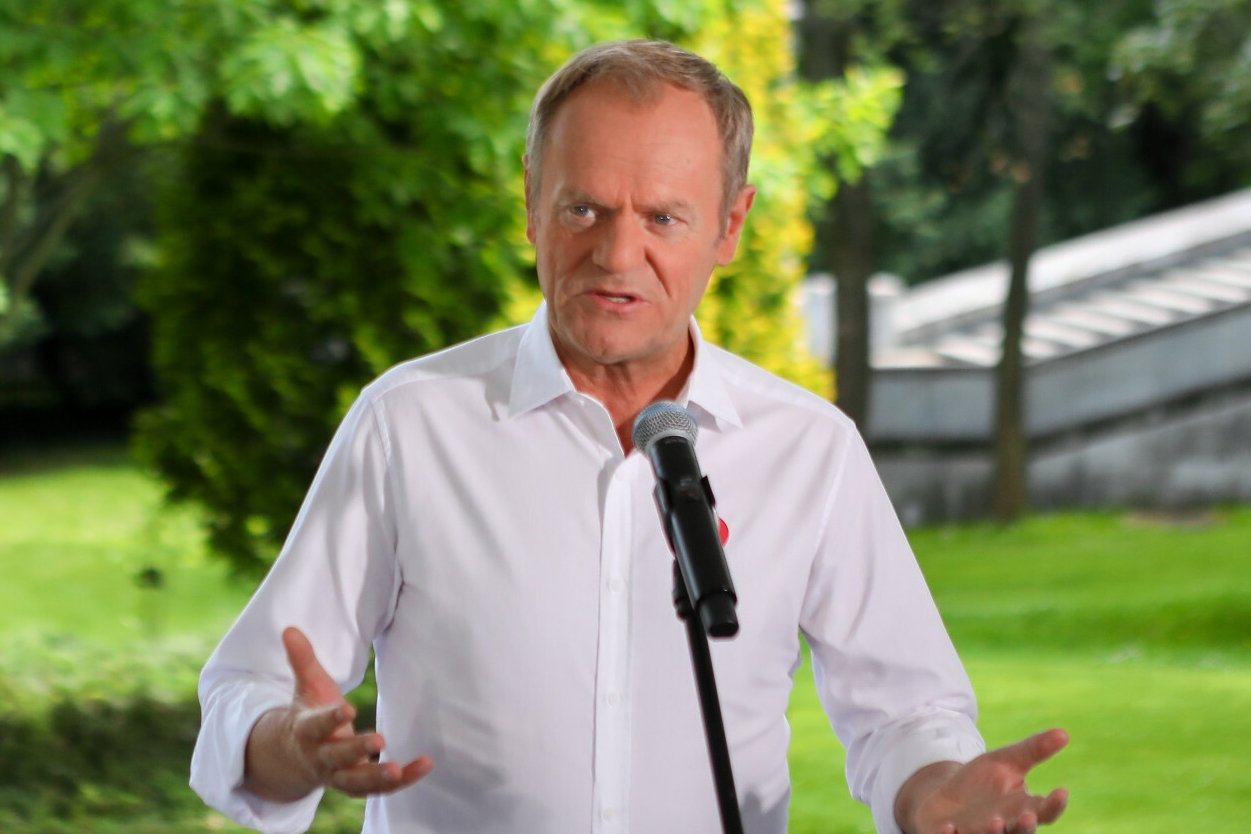 Incydent na wiecu z Tuskiem. Pracownicy TVP byli pod wpływem alkoholu?