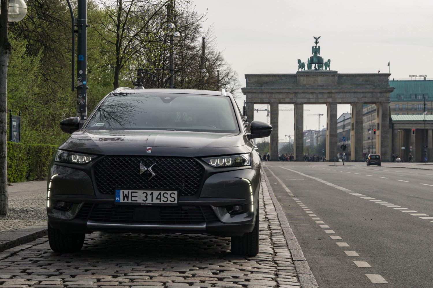 DS7 Crossback to model, którym marka DS "na poważnie" debiutuje na naszym rynku.