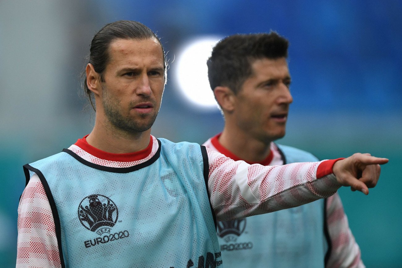 Grzegorz Krychowiak jest jednym z najbardziej doświadczonych piłkarzy w reprezentacji Polski.