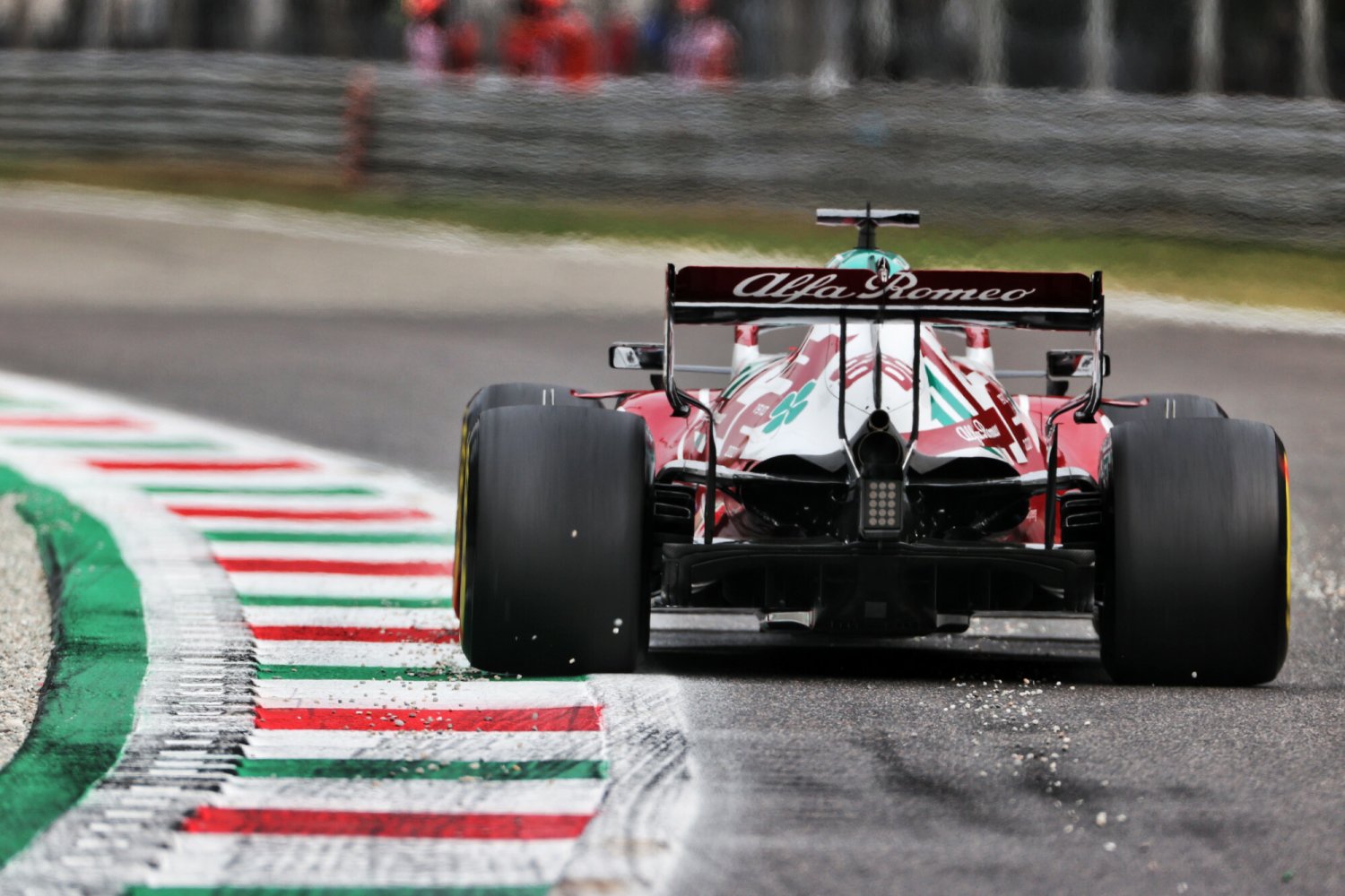 Robert Kubica dotarł na 19. pozycji do mety w kwalfikacjach do Grand Prix Włoch