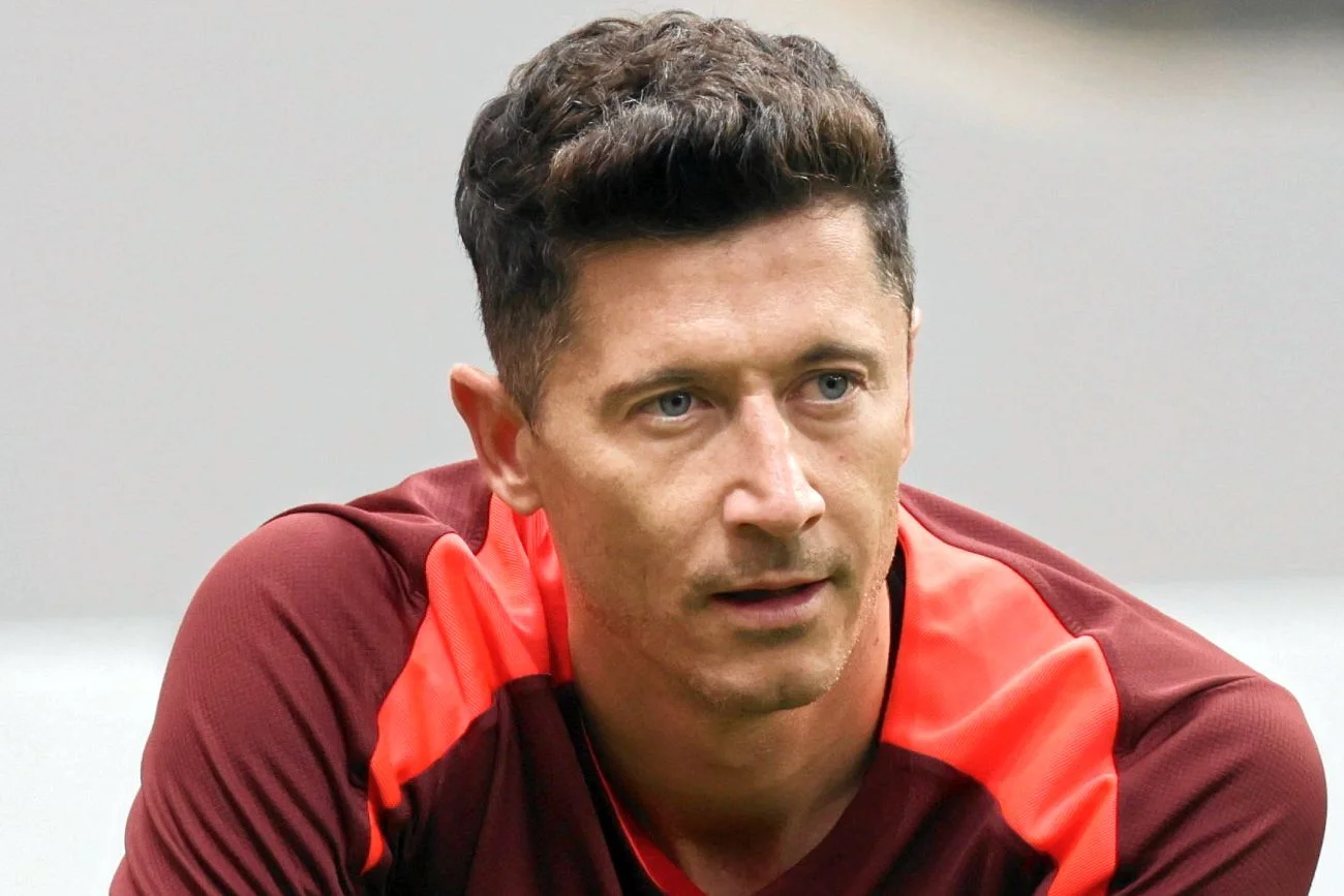 Lewandowski najniżej w karierze. Ale to nie jest największe zaskoczenie piłkarskiego święta Lewandowski najniżej w karierze. Ale to nie jest największe zaskoczenie piłkarskiego święta