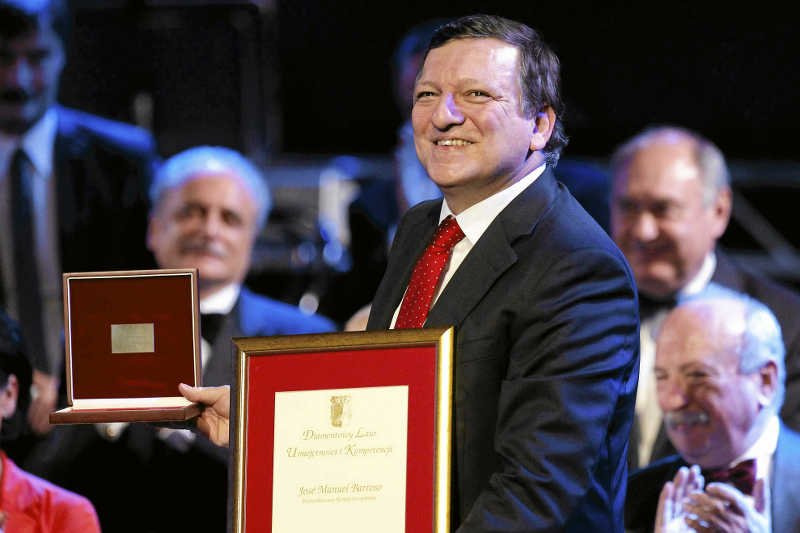 Naukowcy UJ argumentowali, że Jose Barroso nie powinien dostać doktoratu honoris causa, bo jest zbyt lewicowy.