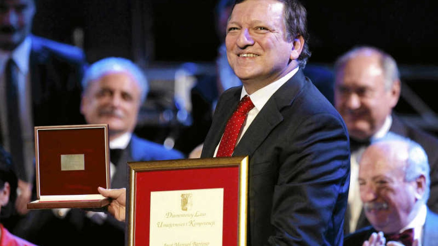 Naukowcy UJ argumentowali, że Jose Barroso nie powinien dostać doktoratu honoris causa, bo jest zbyt lewicowy.