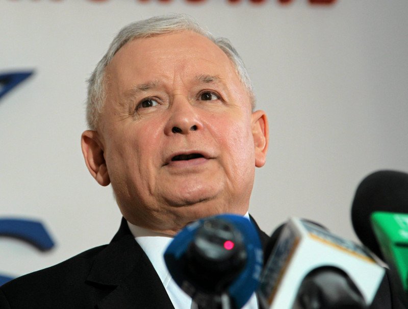 Partia Kaczyńskiego po raz kolejny prowadzi w sondażu.