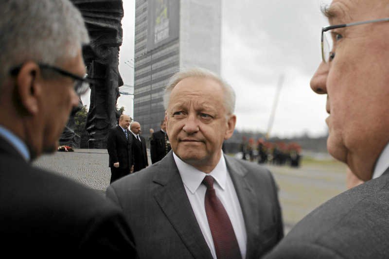 Bolesławowi Piesze z PiS nie podoba się, że Deklaracja Wiary lekarzy przybrała charakter manifestacji.