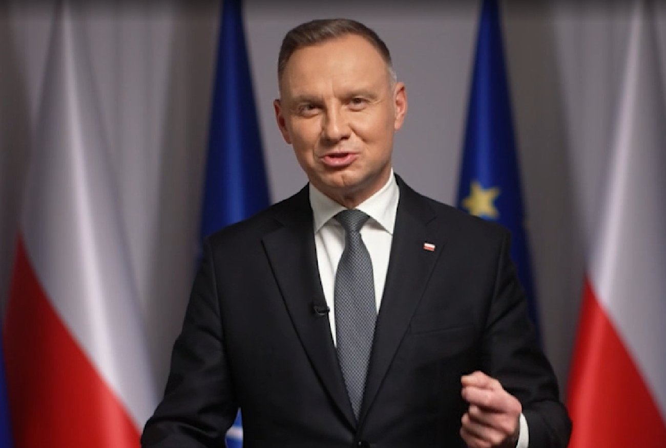 Orędzie Andrzeja Dudy w TVP. "Demokracja jest silniejsza niż kiedykolwiek".
