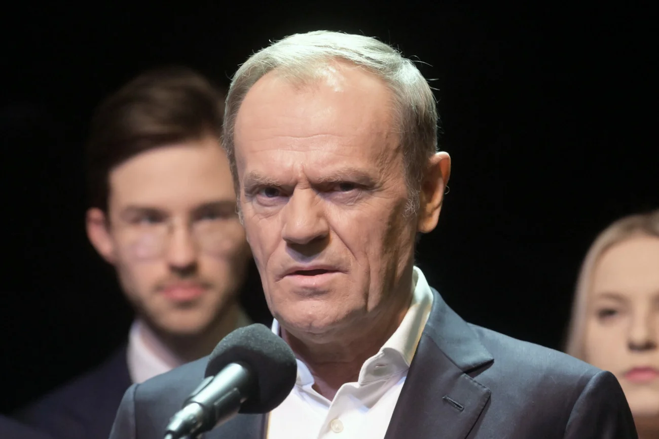 Tusk o polityce Kaczyńskiego wobec mniejszości. "To jest polityczna Rosja".