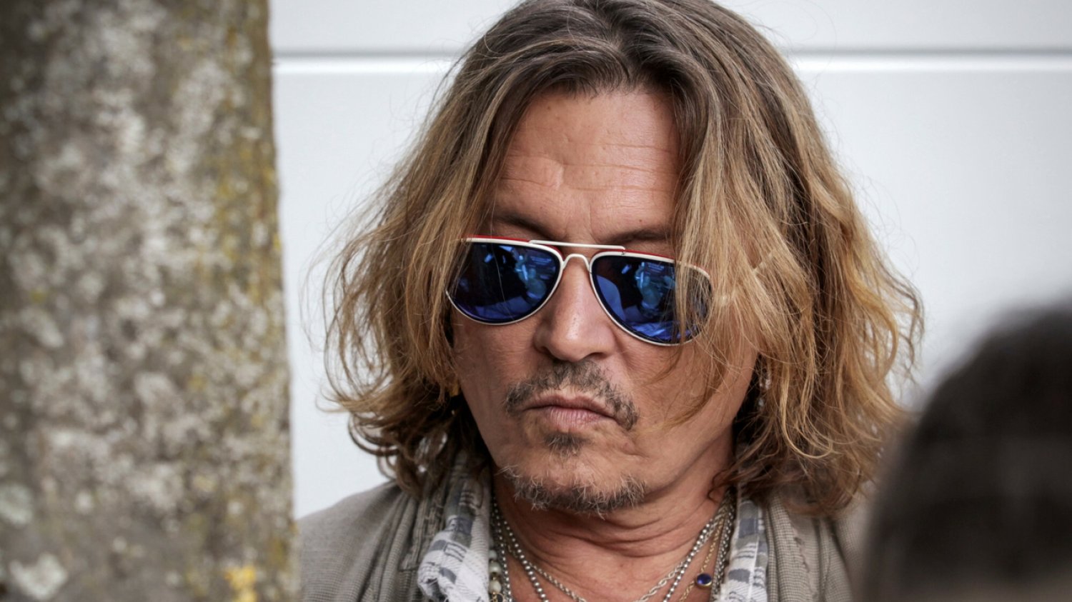 Johnny Depp napisał piosenkę o procesie z Amber Heard do płyty Jeffa Becka "18". Johnny Depp napisał piosenkę o procesie z Amber Heard do płyty Jeffa Becka "18".