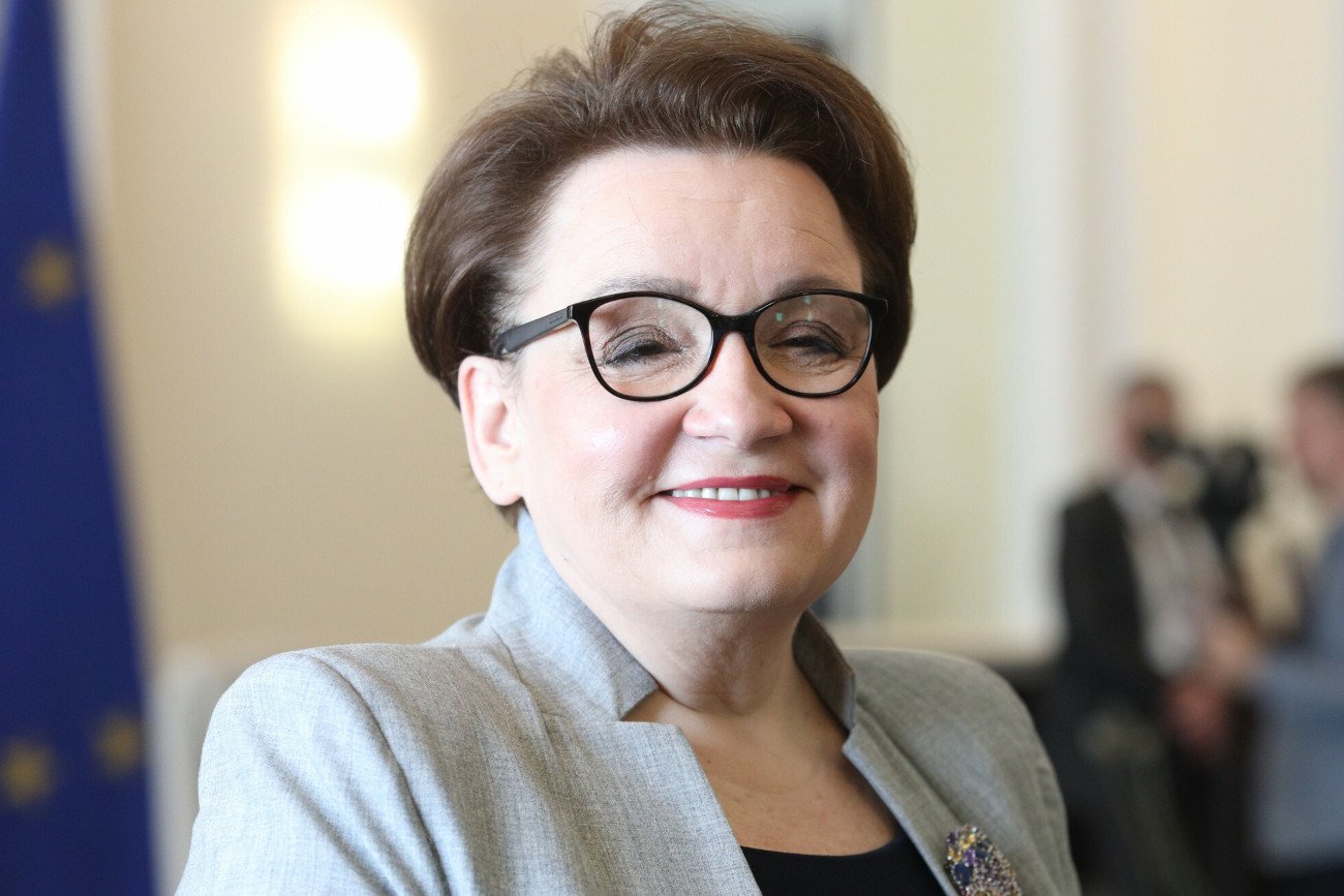 Przy działaniach i wypowiedziach ministra Przemysława Czarnka niektórzy żartują, że tęsknią za minister Anną Zalewską.