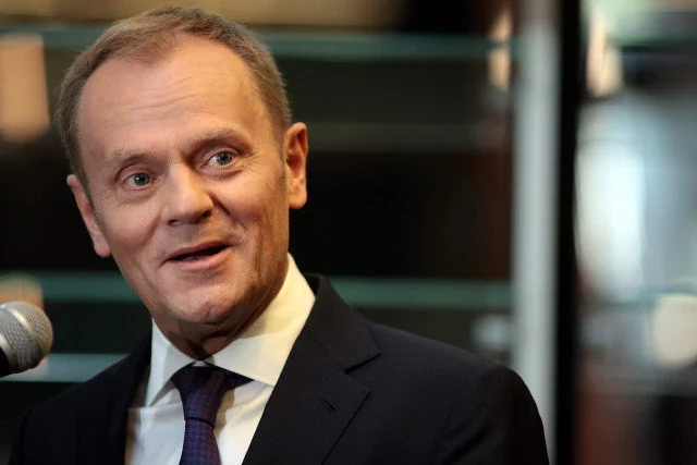 Według sondażu MillwardBrown dla "Faktów" TVN większość ankietowanych uważa, że polski rząd powinien poprzeć Tuska na drugą kadencję w Radzie Europejskiej