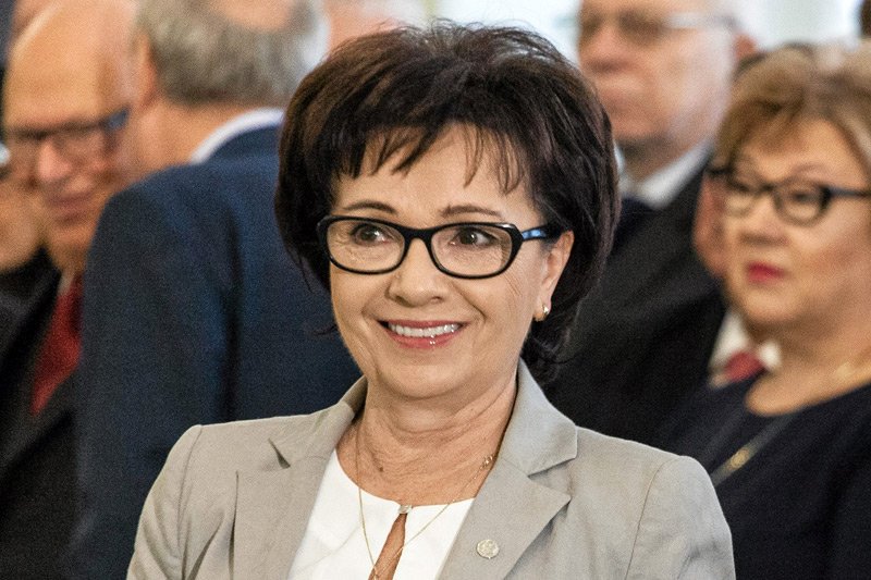 Posłanka PiS i szefowa gabinetu politycznego premier Beaty Szydło łatwo połączyła katastrofę smoleńską ze zbrodniami Adolfa Hitlera i Józefa Stalina.