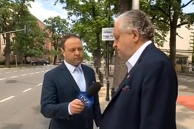 Klaudiusz Pobudzin podczas nagrywania materiału z Andrzejem Rzeplińskim.