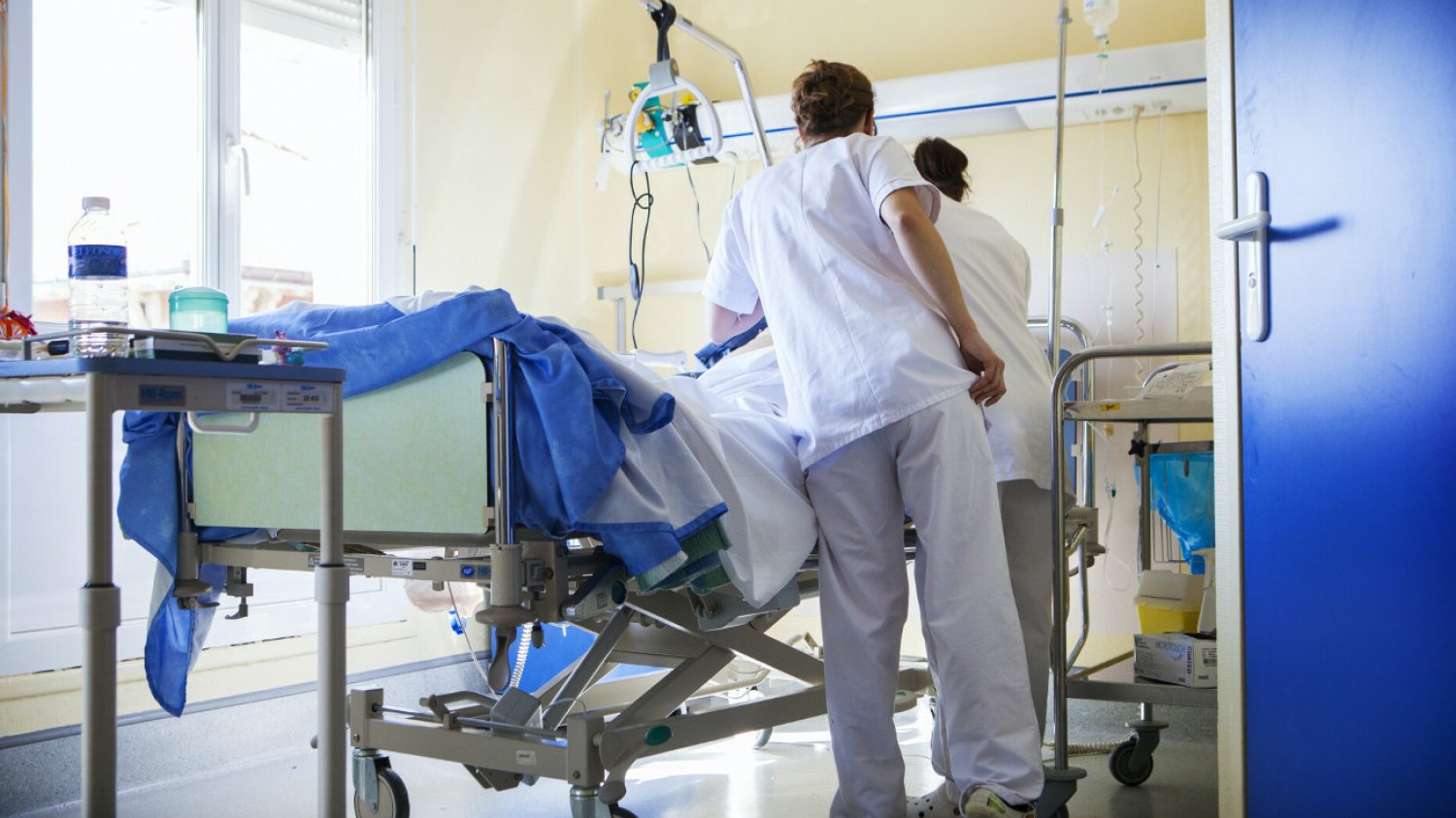 Pacjent transpłciowy w szpitalu, zwłaszcza psychiatrycznym, to wyzwanie dla personelu. Jak chronić prawa takiego pacjenta, a jednocześnie prawa pozostałych pacjentów?