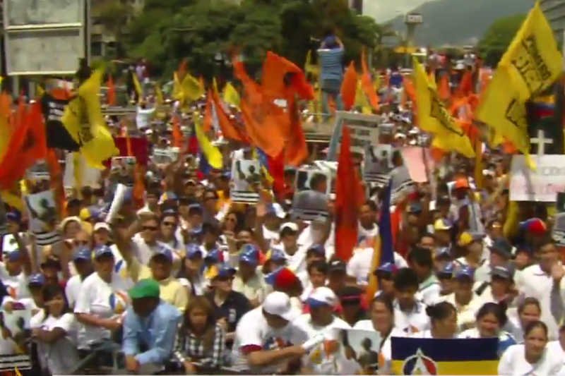 Około 50 tys. ludzi protestowało w Caracas przeciwko polityce władz.