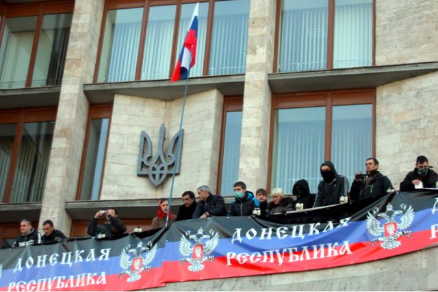 Prorosyjscy demonstranci stworzyli Doniecką Republikę Ludową