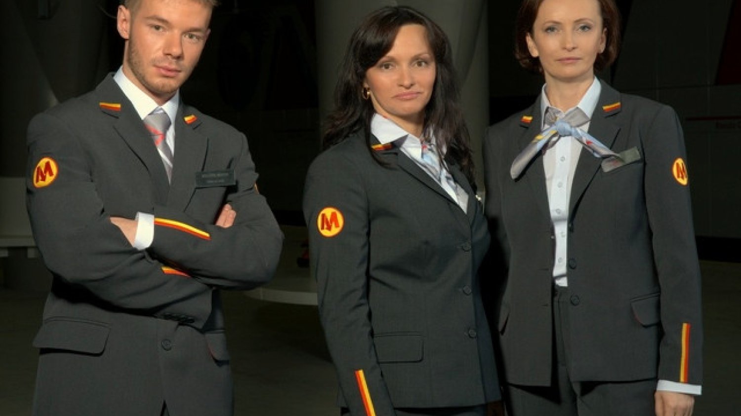 Nowe mundury pracowników metra. Zaprojektowała je sama Joanna Klimas.