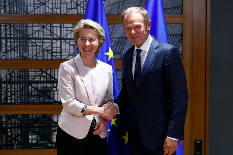 Von der Leyen po spotkaniu z Tuskiem: "Teraz wracasz do swojego kraju, aby ich bronić"