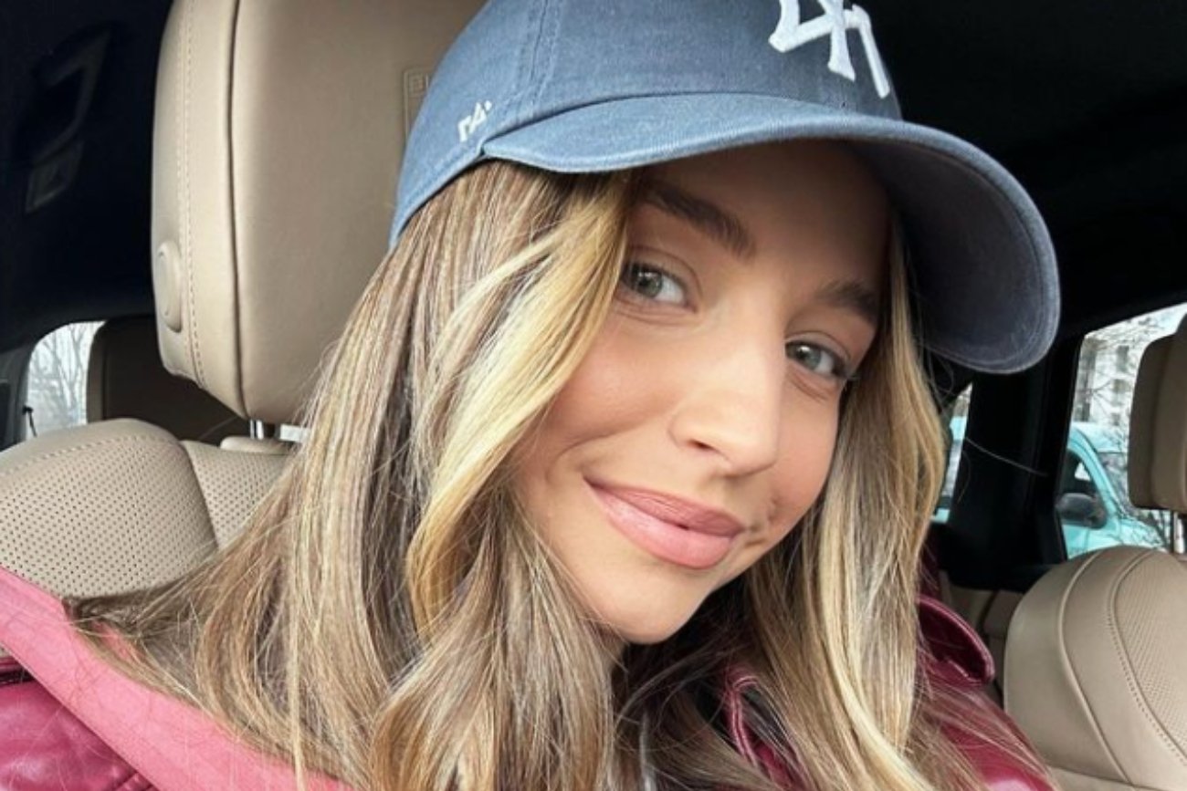 Julia Wieniawa w Paryżu uczy się aktorstwa. Zabrała ze sobą byłego chłopaka