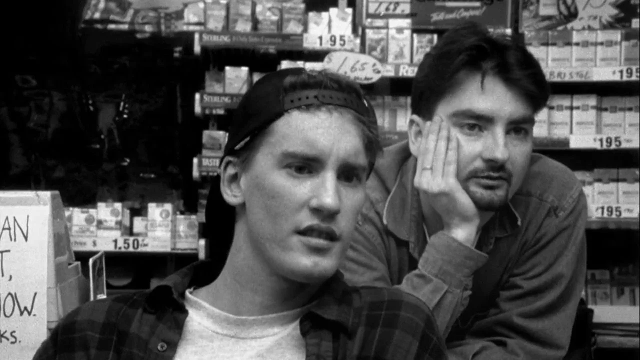 Bohaterami kultowego filmu Kevina Smitha są typowe "iksy".