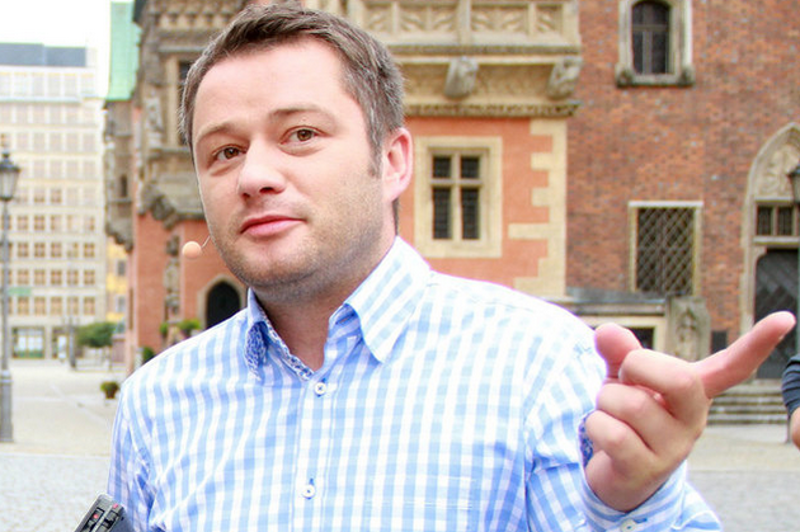 Jarosław Kuźniar wywołuje spore kontrowersje. Dziennikarz przyznaje, że często robi to z premedytacją.